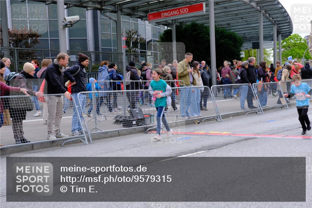 25.04.2026 - Das Zehntel Tim E. http://msf.ph/oto/9579315 25.04.2026 11:09:16 Ziel 5074, 5082, 5851, 5853, 5871, 6790, 6806, 6895 meine-sportfotos.de