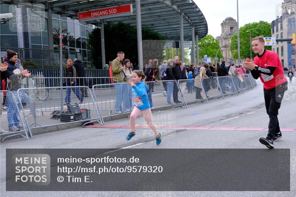 25.04.2026 - Das Zehntel Tim E. http://msf.ph/oto/9579320 25.04.2026 11:09:28 Ziel 6828 meine-sportfotos.de