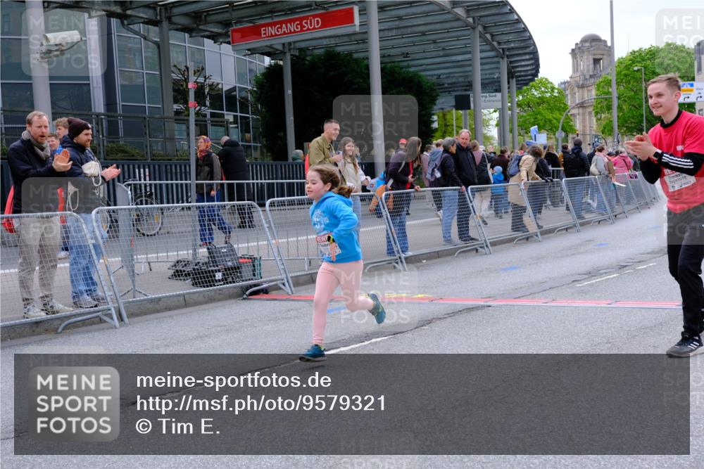25.04.2026 - Das Zehntel Tim E. http://msf.ph/oto/9579321 25.04.2026 11:09:28 Ziel 6828 meine-sportfotos.de