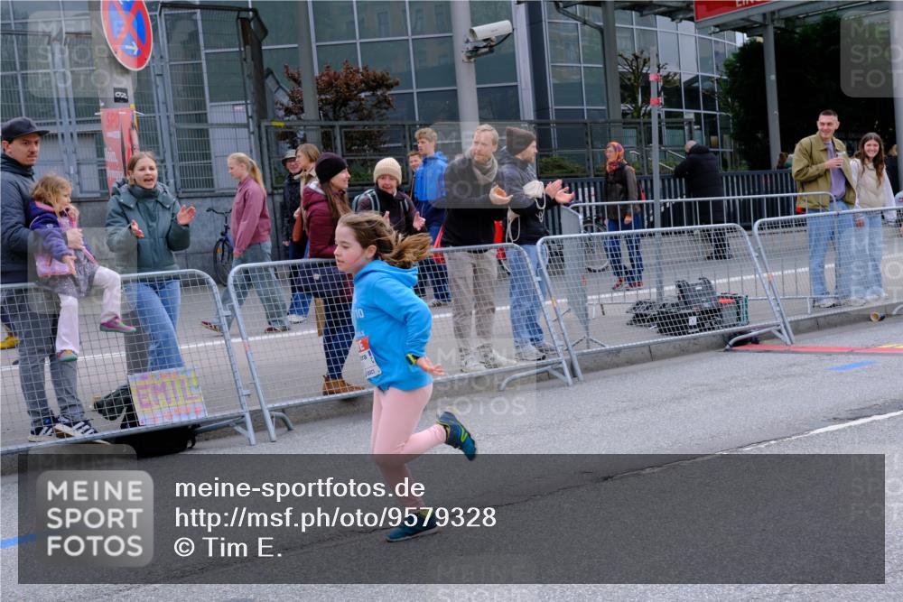 25.04.2026 - Das Zehntel Tim E. http://msf.ph/oto/9579328 25.04.2026 11:09:29 Ziel 6828 meine-sportfotos.de
