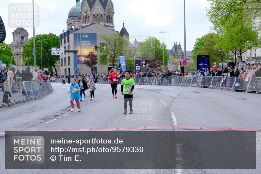 25.04.2026 - Das Zehntel Tim E. http://msf.ph/oto/9579330 25.04.2026 11:09:36 Ziel 5658, 6862, 7262, 7432, 7476 meine-sportfotos.de