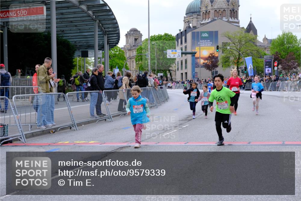 25.04.2026 - Das Zehntel Tim E. http://msf.ph/oto/9579339 25.04.2026 11:09:37 Ziel 5658, 6286, 6862, 7262, 7432, 7476 meine-sportfotos.de
