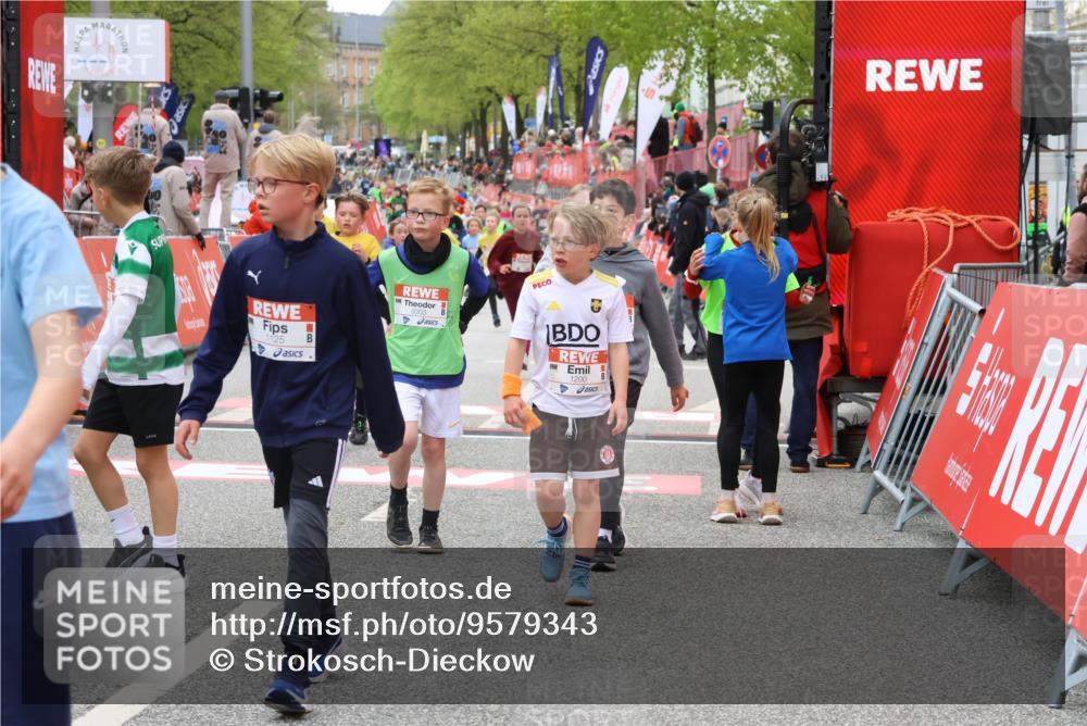 25.04.2026 - Das Zehntel Strokosch-Dieckow http://msf.ph/oto/9579343 25.04.2026 08:51:36 Ziel 1125, 1200, 1284, 1523, 1731, 1987, 2751, 2806, 3261, 3303, 3309, 3843, 3967, 1125, 1200, 1284, 1523, 1731, 1987, 2751, 2806, 3261, 3303, 3309, 3843, 3967 meine-sportfotos.de