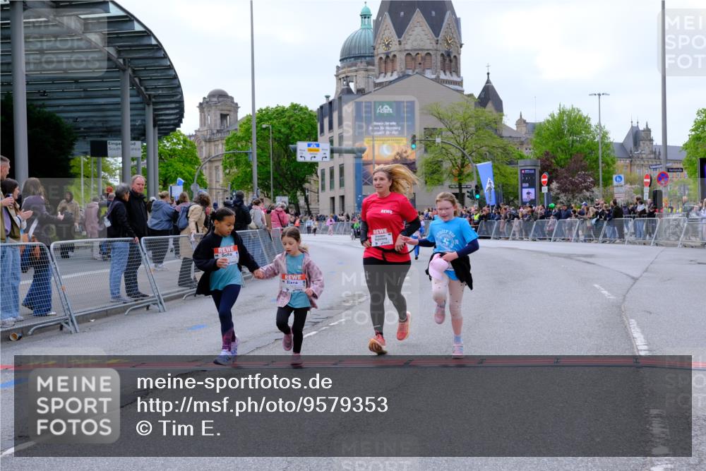25.04.2026 - Das Zehntel Tim E. http://msf.ph/oto/9579353 25.04.2026 11:09:40 Ziel 5658, 6286, 6290, 6862, 7262, 7432, 7476 meine-sportfotos.de