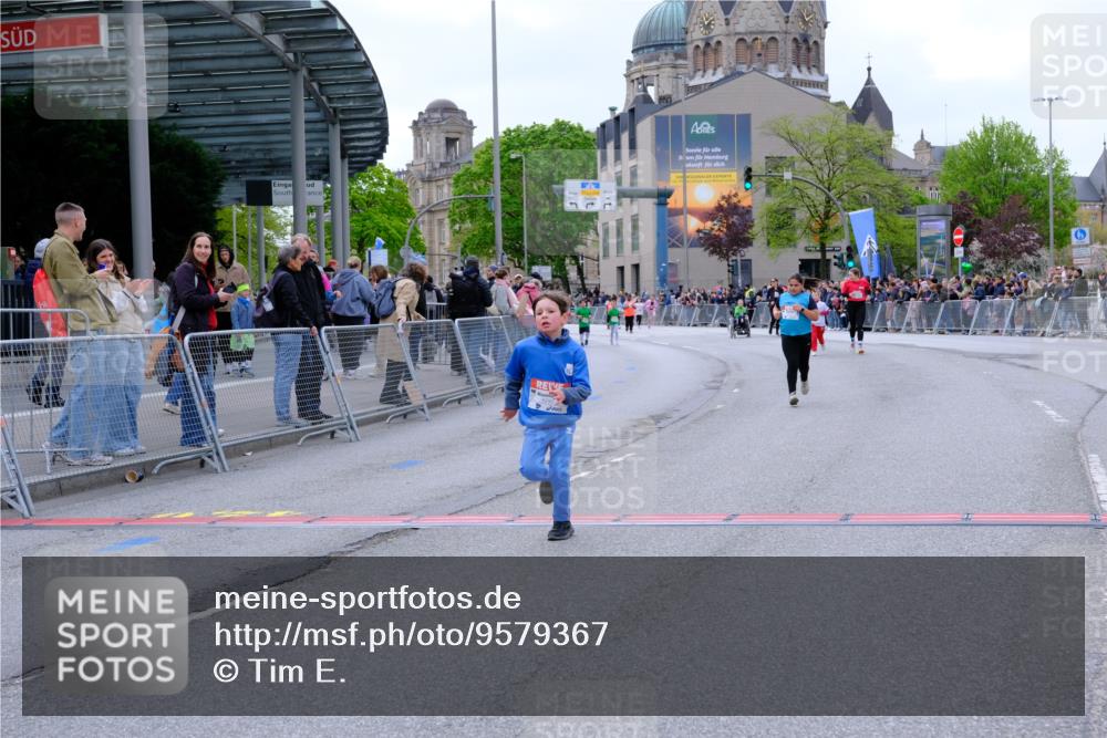 25.04.2026 - Das Zehntel Tim E. http://msf.ph/oto/9579367 25.04.2026 11:09:45 Ziel 5730, 6286, 6290, 6862, 7432, 7476 meine-sportfotos.de