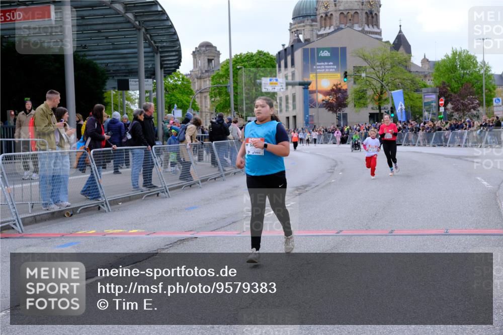 25.04.2026 - Das Zehntel Tim E. http://msf.ph/oto/9579383 25.04.2026 11:09:49 Ziel 5199, 5730, 6286, 6290 meine-sportfotos.de