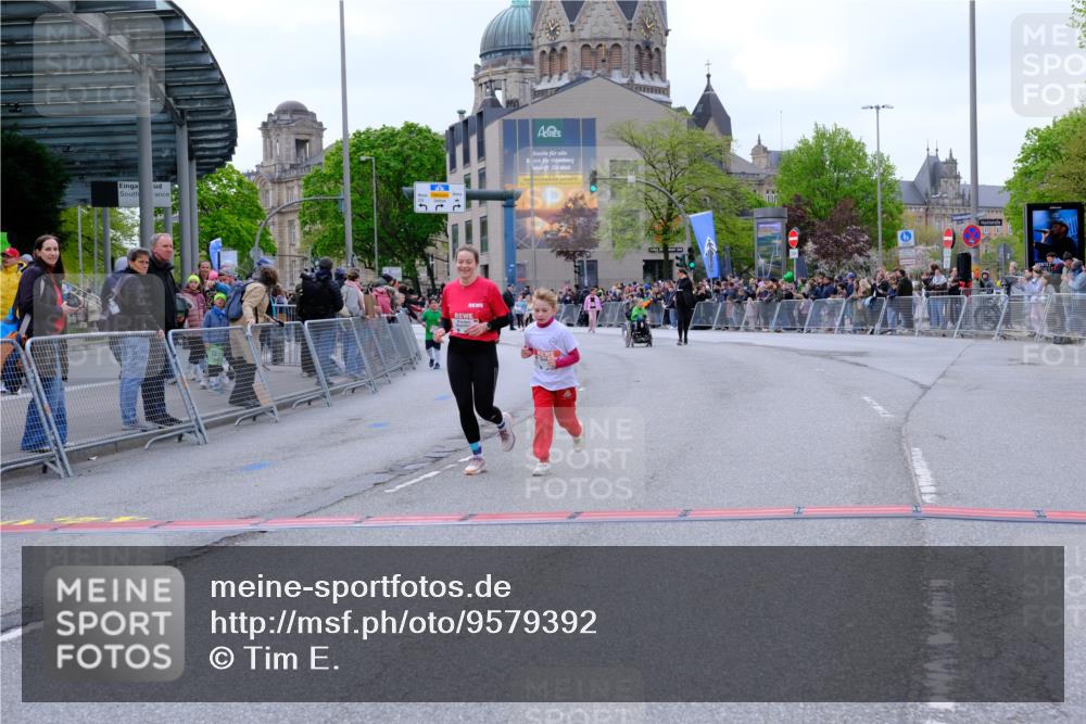 25.04.2026 - Das Zehntel Tim E. http://msf.ph/oto/9579392 25.04.2026 11:09:52 Ziel 5199, 5730 meine-sportfotos.de