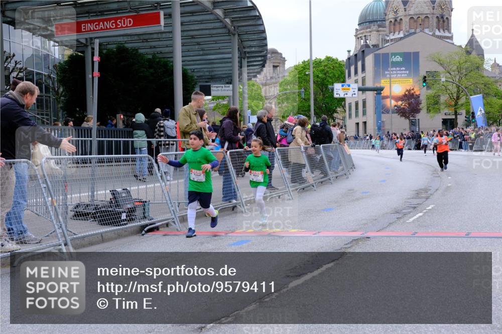 25.04.2026 - Das Zehntel Tim E. http://msf.ph/oto/9579411 25.04.2026 11:10:00 Ziel 5849, 5863, 7379 meine-sportfotos.de