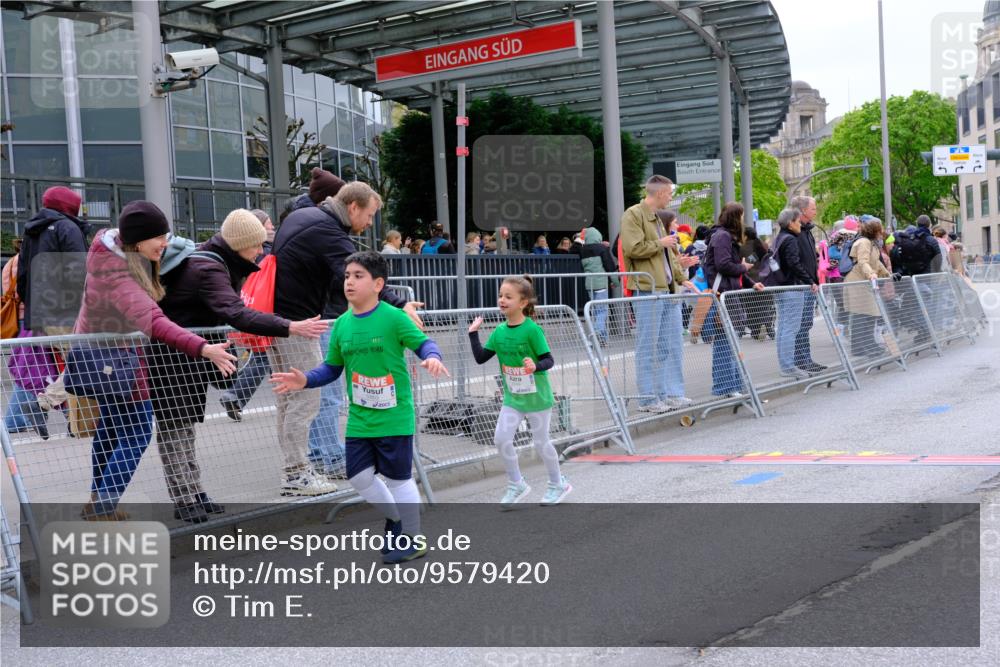 25.04.2026 - Das Zehntel Tim E. http://msf.ph/oto/9579420 25.04.2026 11:10:02 Ziel 5849, 5863, 7342, 7379 meine-sportfotos.de