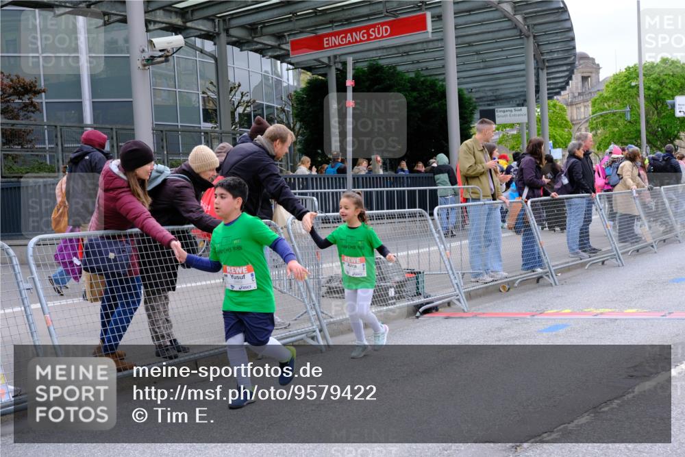 25.04.2026 - Das Zehntel Tim E. http://msf.ph/oto/9579422 25.04.2026 11:10:02 Ziel 5849, 5863, 7342, 7379 meine-sportfotos.de