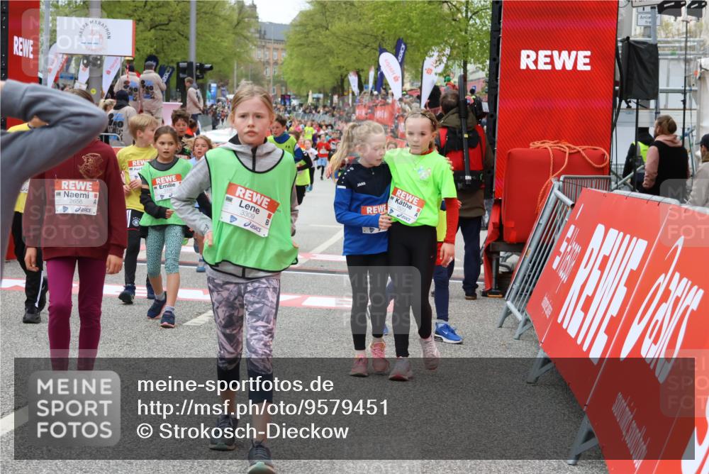 25.04.2026 - Das Zehntel Strokosch-Dieckow http://msf.ph/oto/9579451 25.04.2026 08:51:42 Ziel 1197, 1284, 1542, 1729, 1731, 1739, 1888, 1987, 2656, 2806, 2820, 3215, 3260, 3330, 3627, 1197, 1284, 1542, 1729, 1731, 1739, 1888, 1987, 2656, 2806, 2820, 3215, 3260, 3330, 3627 meine-sportfotos.de
