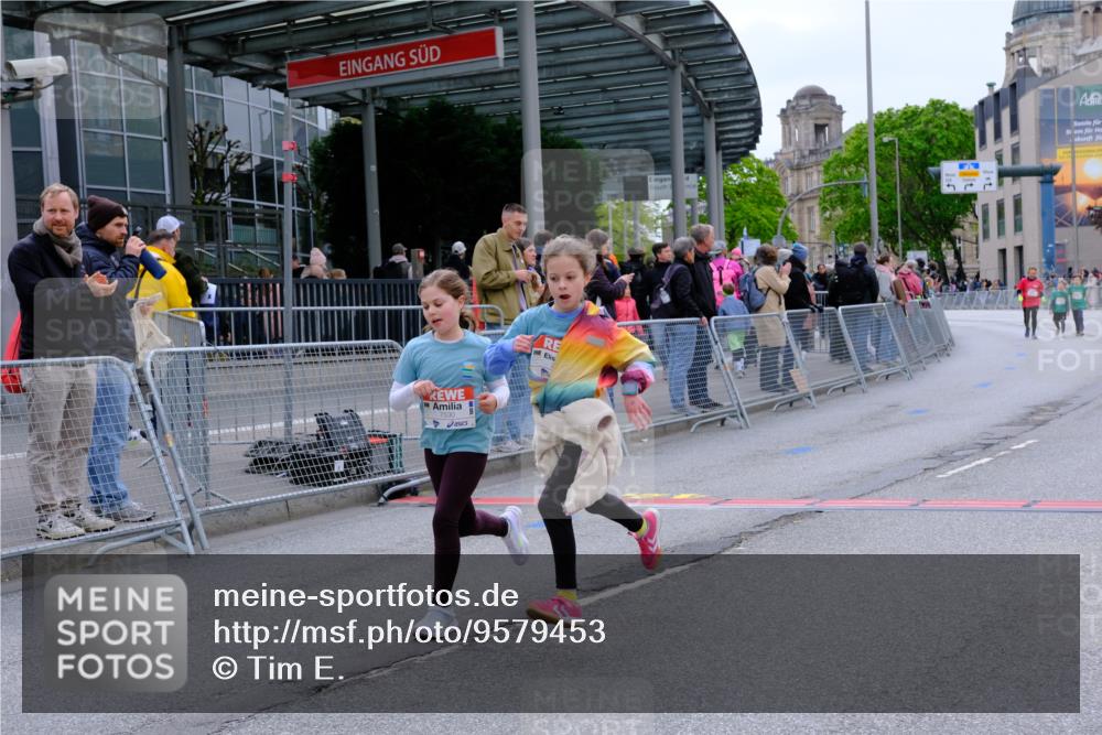 25.04.2026 - Das Zehntel Tim E. http://msf.ph/oto/9579453 25.04.2026 11:10:16 Ziel 7530, 7534 meine-sportfotos.de