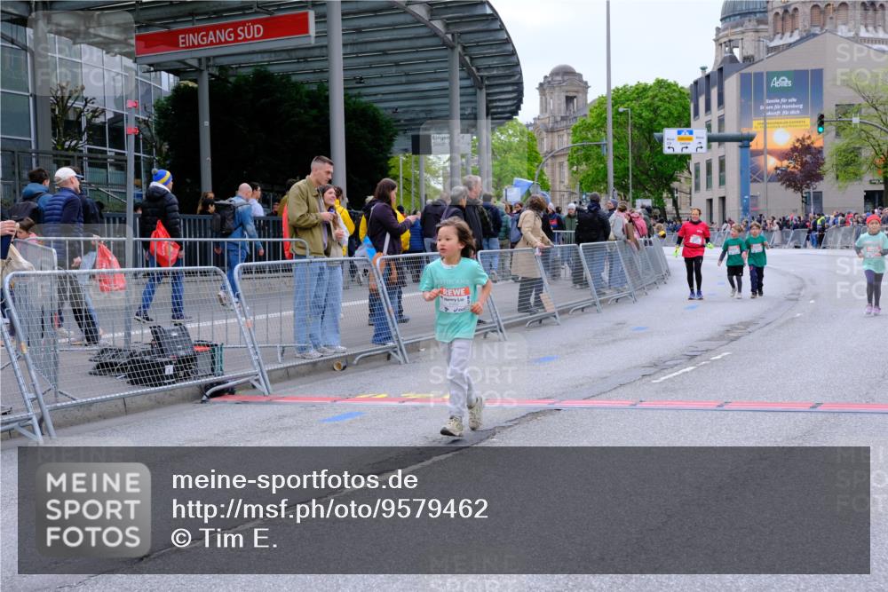 25.04.2026 - Das Zehntel Tim E. http://msf.ph/oto/9579462 25.04.2026 11:10:24 Ziel 5086, 5175, 5982, 5986, 7792 meine-sportfotos.de