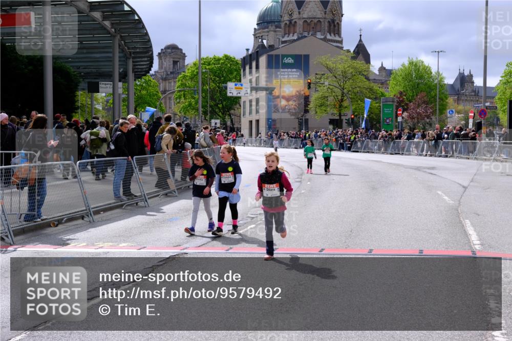 25.04.2026 - Das Zehntel Tim E. http://msf.ph/oto/9579492 25.04.2026 11:11:03 Ziel 5128, 6579, 6596 meine-sportfotos.de