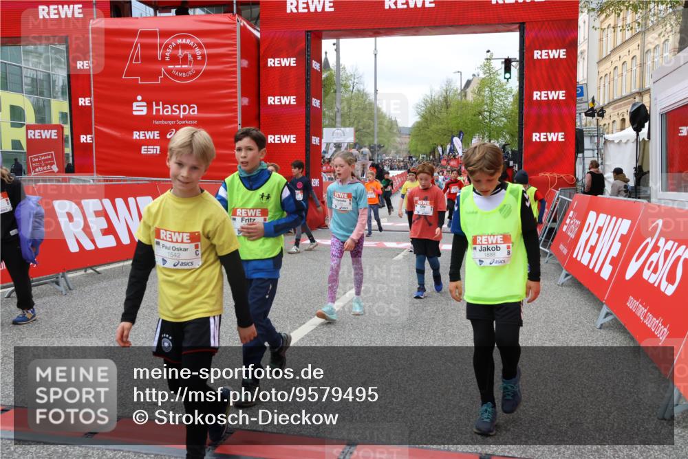 25.04.2026 - Das Zehntel Strokosch-Dieckow http://msf.ph/oto/9579495 25.04.2026 08:51:51 Ziel 2162, 2169, 2338, 2598, 2616, 2624, 2800, 3097, 3461, 3648, 3933, 3978, 2162, 2169, 2338, 2598, 2616, 2624, 2800, 3097, 3461, 3648, 3933, 3978 meine-sportfotos.de