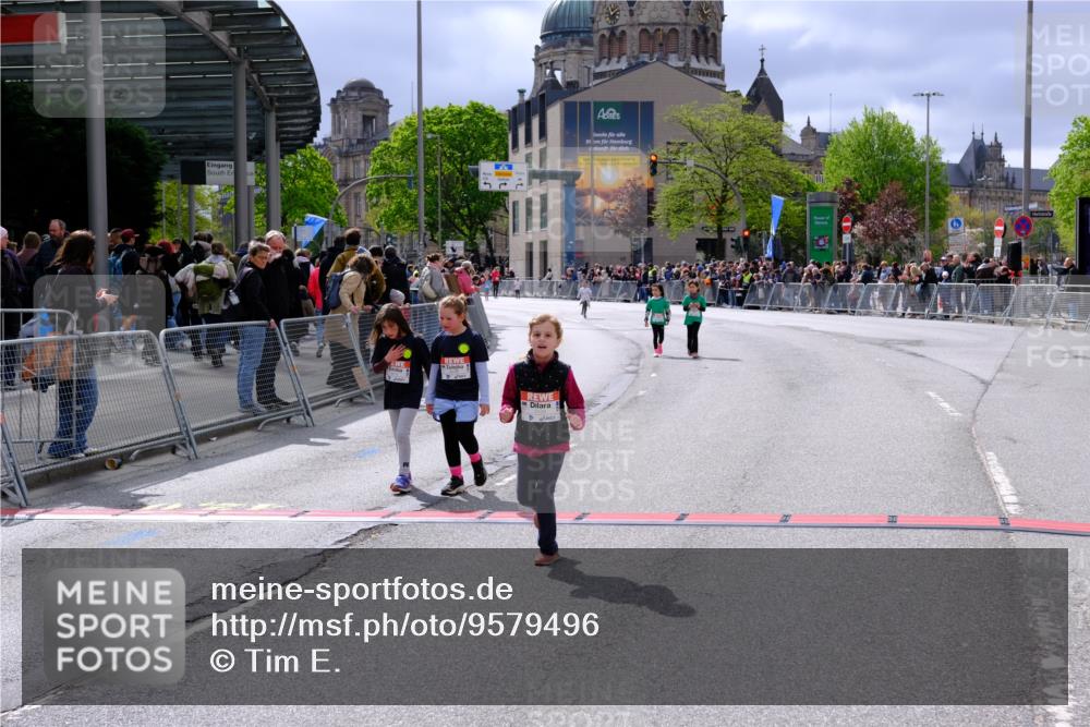 25.04.2026 - Das Zehntel Tim E. http://msf.ph/oto/9579496 25.04.2026 11:11:03 Ziel 5128, 6579, 6596 meine-sportfotos.de