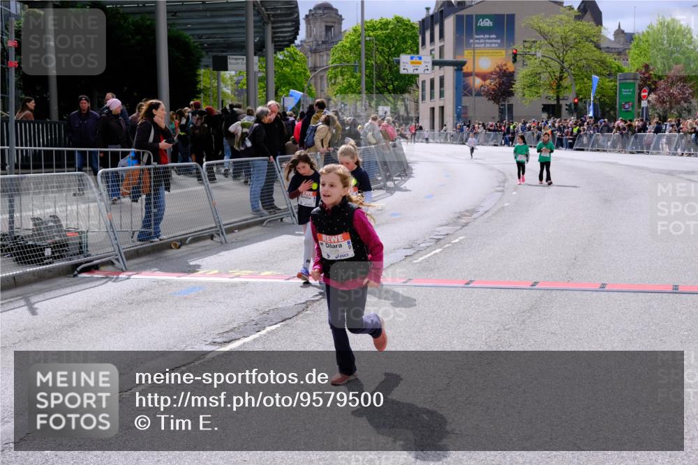 25.04.2026 - Das Zehntel Tim E. http://msf.ph/oto/9579500 25.04.2026 11:11:04 Ziel 5128, 6579, 6596 meine-sportfotos.de