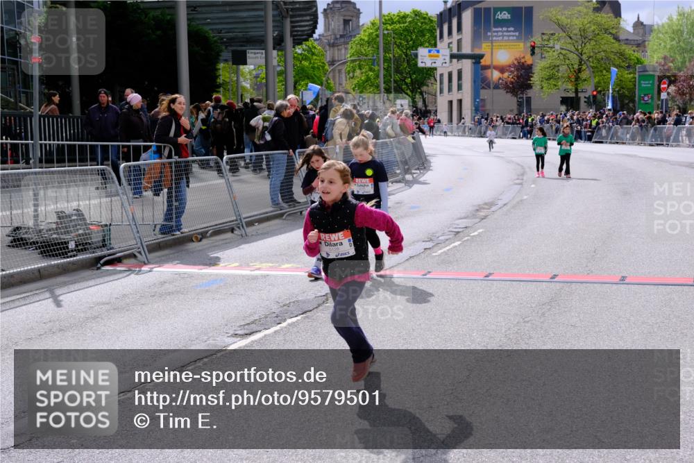 25.04.2026 - Das Zehntel Tim E. http://msf.ph/oto/9579501 25.04.2026 11:11:04 Ziel 5128, 6579, 6596 meine-sportfotos.de