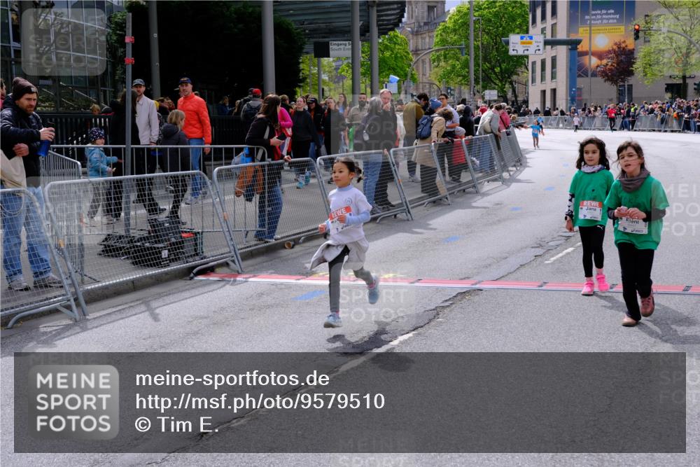 25.04.2026 - Das Zehntel Tim E. http://msf.ph/oto/9579510 25.04.2026 11:11:15 Ziel 5085, 6447, 6451 meine-sportfotos.de