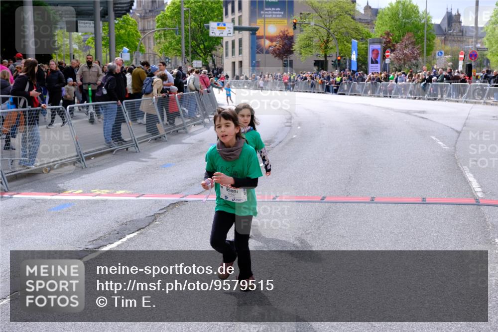 25.04.2026 - Das Zehntel Tim E. http://msf.ph/oto/9579515 25.04.2026 11:11:16 Ziel 5085, 6447, 6451 meine-sportfotos.de