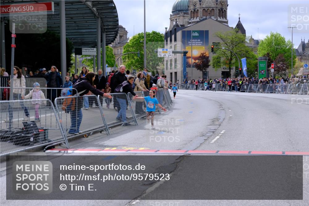 25.04.2026 - Das Zehntel Tim E. http://msf.ph/oto/9579523 25.04.2026 11:11:23 Ziel 6788 meine-sportfotos.de