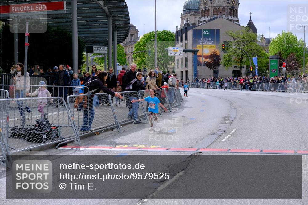 25.04.2026 - Das Zehntel Tim E. http://msf.ph/oto/9579525 25.04.2026 11:11:23 Ziel 6788 meine-sportfotos.de