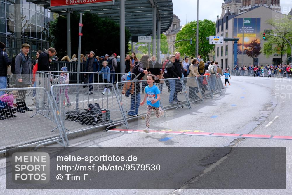 25.04.2026 - Das Zehntel Tim E. http://msf.ph/oto/9579530 25.04.2026 11:11:24 Ziel 6788 meine-sportfotos.de