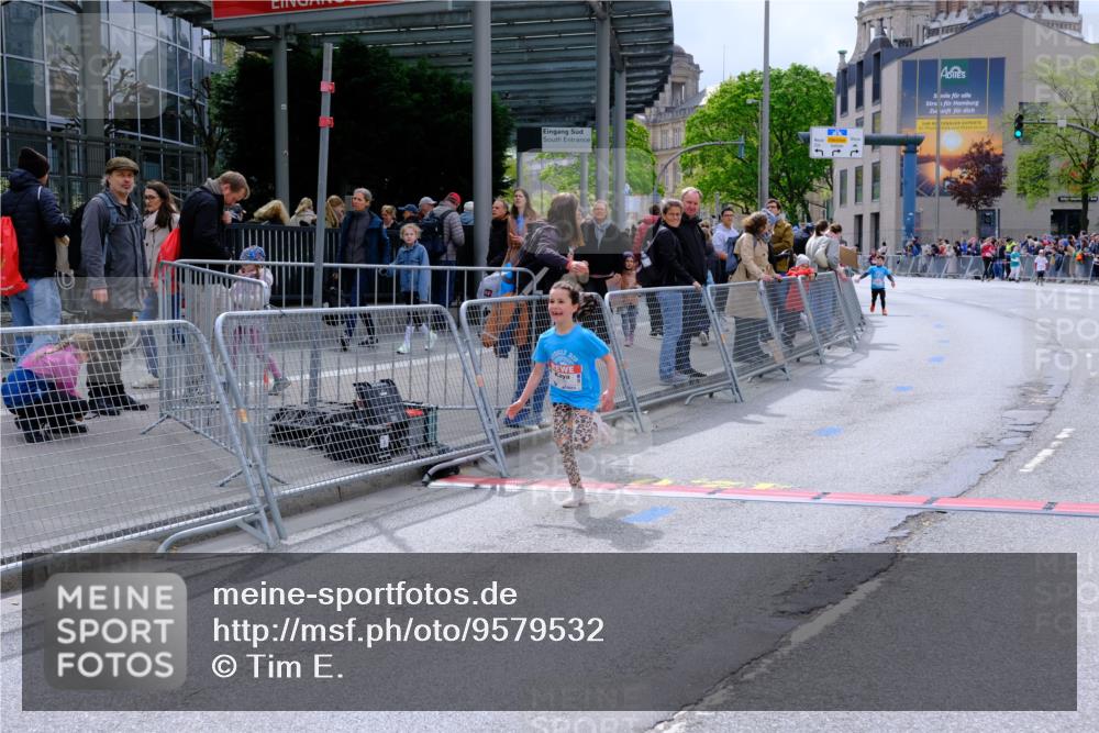 25.04.2026 - Das Zehntel Tim E. http://msf.ph/oto/9579532 25.04.2026 11:11:24 Ziel 6788 meine-sportfotos.de