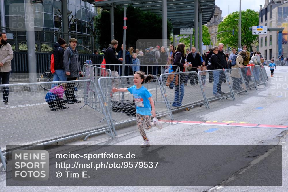 25.04.2026 - Das Zehntel Tim E. http://msf.ph/oto/9579537 25.04.2026 11:11:25 Ziel 6788 meine-sportfotos.de