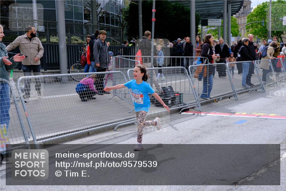 25.04.2026 - Das Zehntel Tim E. http://msf.ph/oto/9579539 25.04.2026 11:11:25 Ziel 6788 meine-sportfotos.de