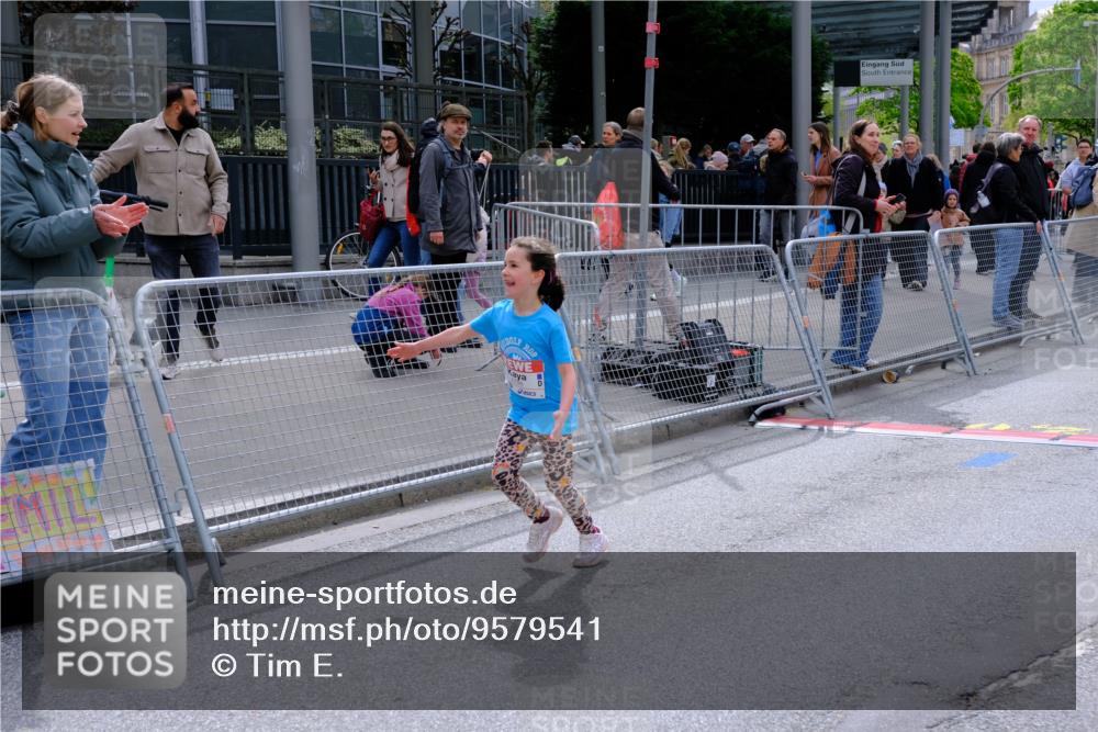 25.04.2026 - Das Zehntel Tim E. http://msf.ph/oto/9579541 25.04.2026 11:11:25 Ziel 6788 meine-sportfotos.de