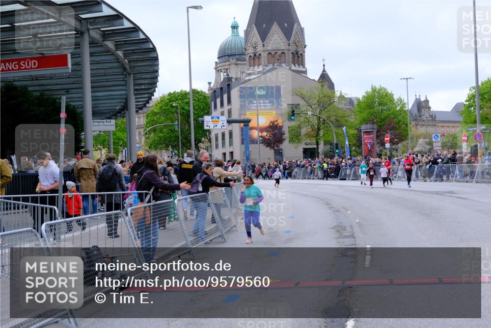25.04.2026 - Das Zehntel Tim E. http://msf.ph/oto/9579560 25.04.2026 11:11:41 Ziel 5883 meine-sportfotos.de