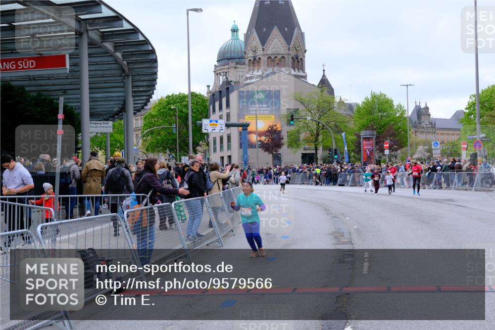 25.04.2026 - Das Zehntel Tim E. http://msf.ph/oto/9579566 25.04.2026 11:11:42 Ziel 5883 meine-sportfotos.de