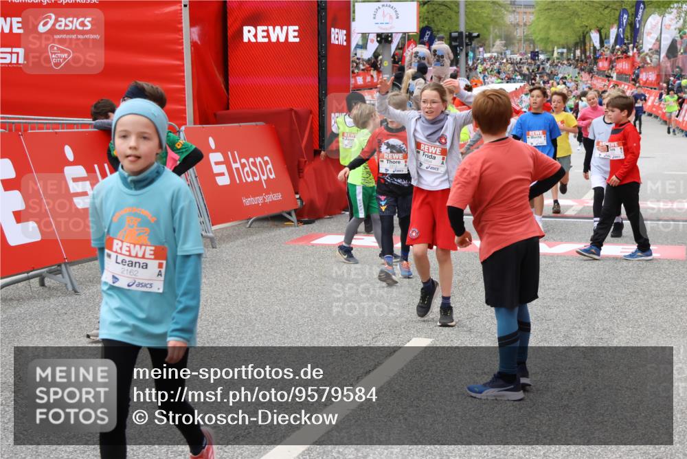 25.04.2026 - Das Zehntel Strokosch-Dieckow http://msf.ph/oto/9579584 25.04.2026 08:51:58 Ziel 2066, 2149, 2162, 2312, 2338, 2761, 2894, 3229, 3332, 3382, 3407, 3570, 3921, 2066, 2149, 2162, 2312, 2338, 2761, 2894, 3229, 3332, 3382, 3407, 3570, 3921 meine-sportfotos.de