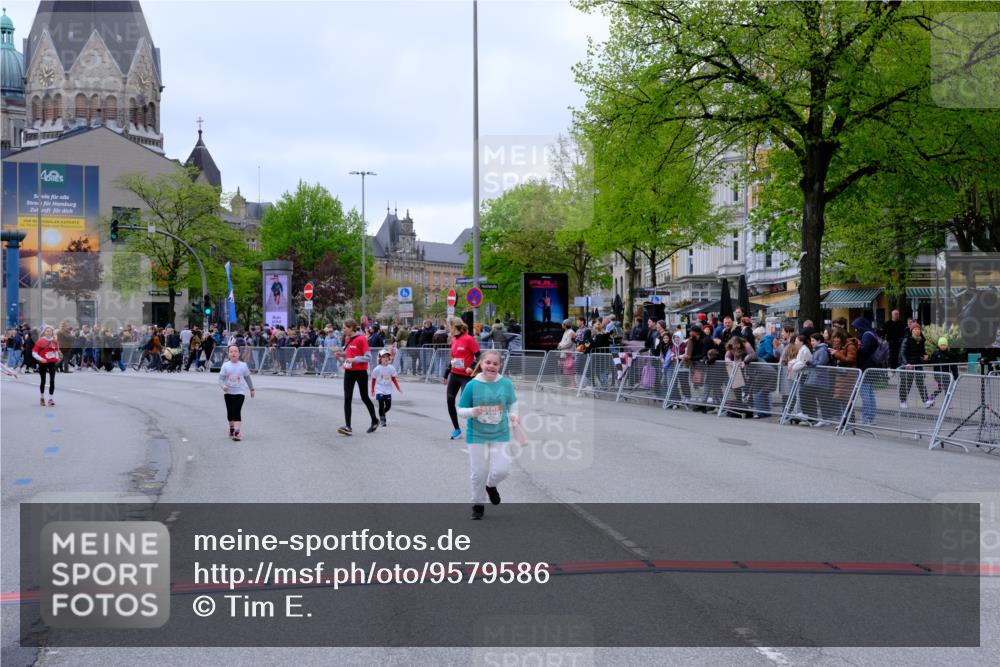 25.04.2026 - Das Zehntel Tim E. http://msf.ph/oto/9579586 25.04.2026 11:11:50 Ziel 5876, 7036 meine-sportfotos.de
