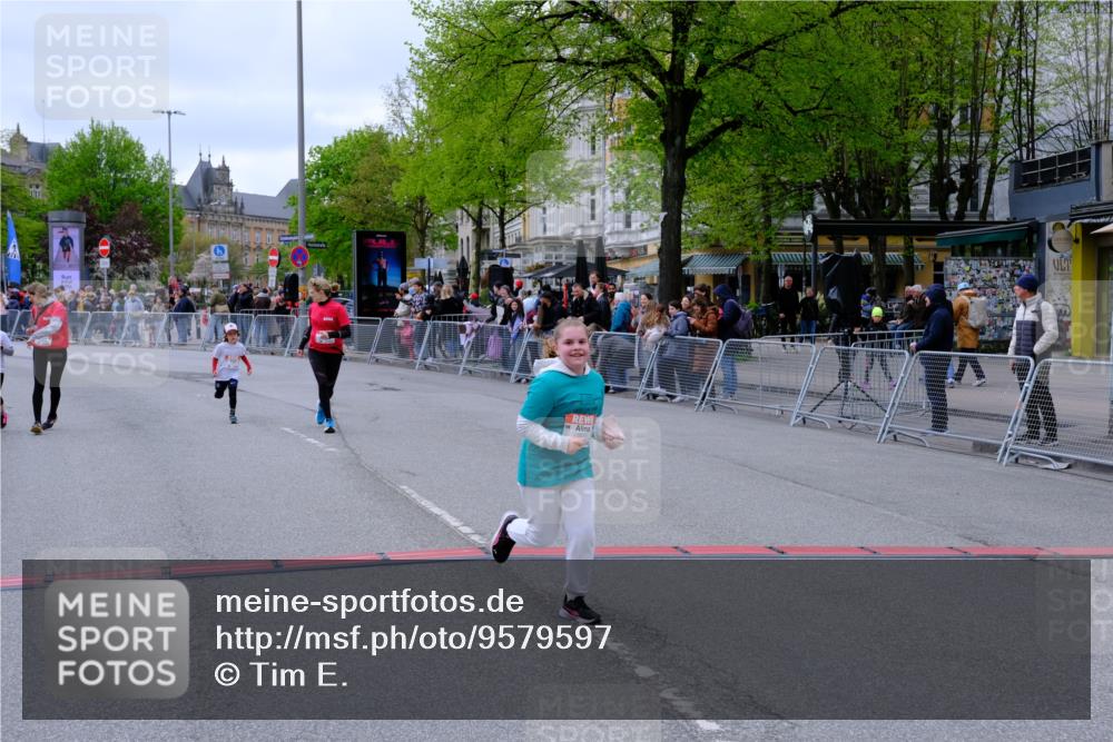 25.04.2026 - Das Zehntel Tim E. http://msf.ph/oto/9579597 25.04.2026 11:11:52 Ziel 5016, 5079, 5876, 7036, 7350 meine-sportfotos.de