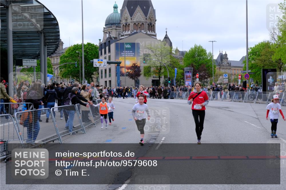 25.04.2026 - Das Zehntel Tim E. http://msf.ph/oto/9579608 25.04.2026 11:11:56 Ziel 5016, 5079, 5122, 5876, 7350 meine-sportfotos.de