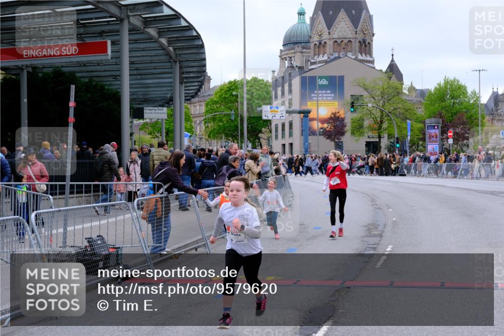 25.04.2026 - Das Zehntel Tim E. http://msf.ph/oto/9579620 25.04.2026 11:11:57 Ziel 5016, 5079, 5122, 5876, 7350 meine-sportfotos.de