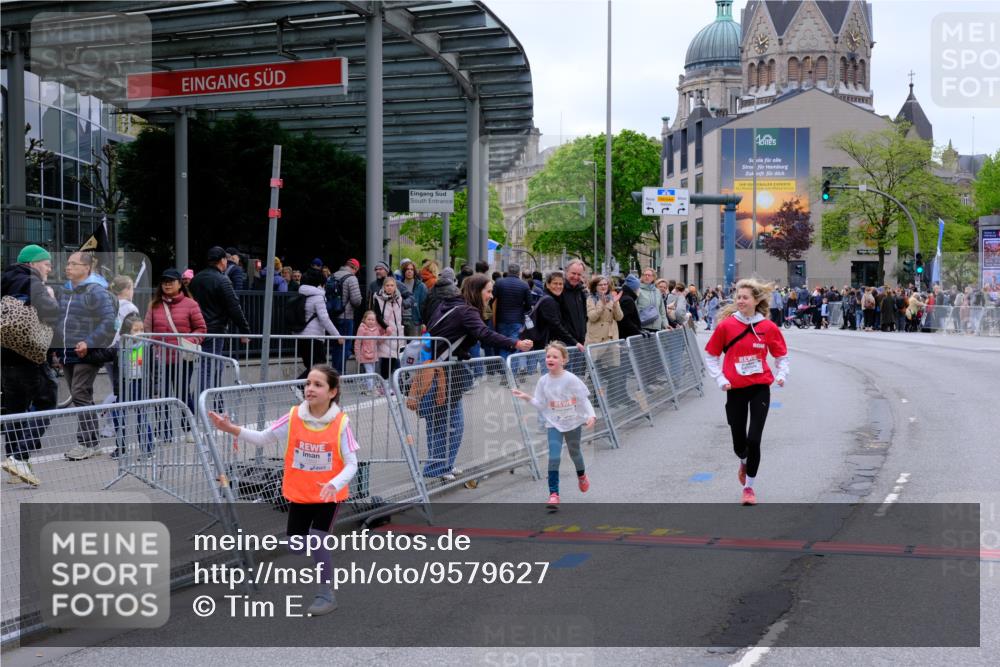 25.04.2026 - Das Zehntel Tim E. http://msf.ph/oto/9579627 25.04.2026 11:11:58 Ziel 5016, 5079, 5122, 7350 meine-sportfotos.de