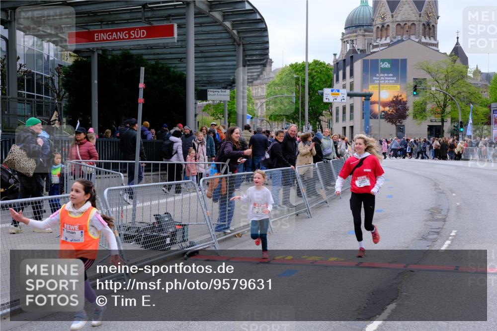 25.04.2026 - Das Zehntel Tim E. http://msf.ph/oto/9579631 25.04.2026 11:11:59 Ziel 5016, 5079, 5122, 7350 meine-sportfotos.de