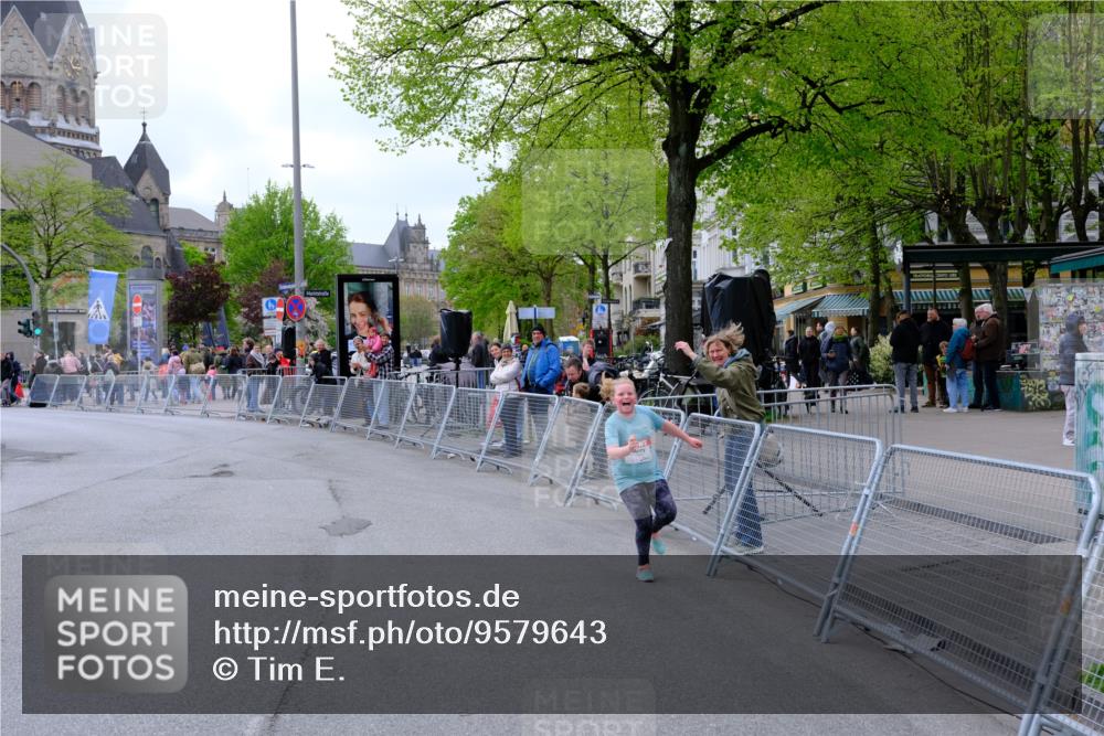 25.04.2026 - Das Zehntel Tim E. http://msf.ph/oto/9579643 25.04.2026 11:13:52 Ziel 6606, 7626 meine-sportfotos.de
