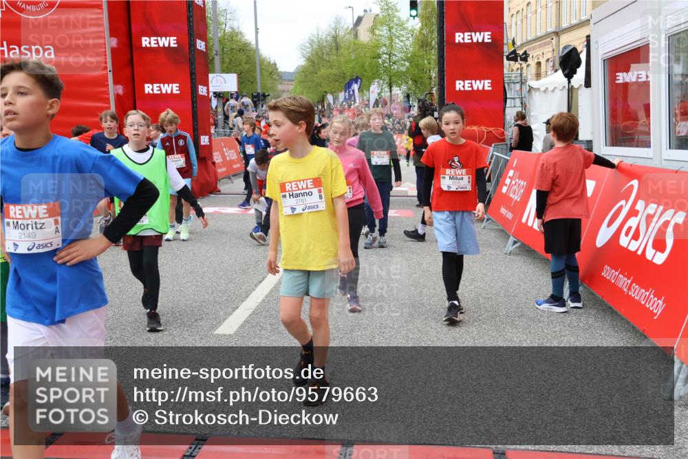 25.04.2026 - Das Zehntel Strokosch-Dieckow http://msf.ph/oto/9579663 25.04.2026 08:52:08 Ziel 1017, 1018, 1250, 1279, 1282, 1286, 1840, 2161, 2671, 2729, 3190, 3241, 3336, 3352, 3421, 3428, 3572, 3675, 3807, 3932, 4040, 4053, 1017, 1018, 1250, 1279, 1282, 1286, 1840, 2161, 2671, 2729, 3190, 3241, 3336, 3352, 3421, 3428, 3572, 3675, 3807, 3932, 4040, 4053 meine-sportfotos.de