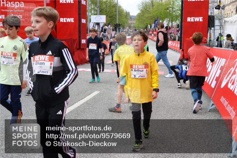 25.04.2026 - Das Zehntel Strokosch-Dieckow http://msf.ph/oto/9579669 25.04.2026 08:52:23 Ziel 1022, 1034, 1198, 1224, 1239, 1509, 1634, 1857, 2261, 2262, 2299, 2313, 2599, 2603, 2892, 3040, 3087, 3220, 3251, 3587, 1022, 1034, 1198, 1224, 1239, 1509, 1634, 1857, 2261, 2262, 2299, 2313, 2599, 2603, 2892, 3040, 3087, 3220, 3251, 3587 meine-sportfotos.de