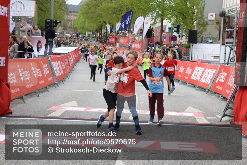 25.04.2026 - Das Zehntel Strokosch-Dieckow http://msf.ph/oto/9579675 25.04.2026 08:52:40 Ziel 1030, 1149, 1326, 1631, 1730, 2021, 2601, 2623, 2810, 2886, 2890, 3078, 3110, 3134, 3613, 3654, 3830, 1030, 1149, 1326, 1631, 1730, 2021, 2601, 2623, 2810, 2886, 2890, 3078, 3110, 3134, 3613, 3654, 3830 meine-sportfotos.de