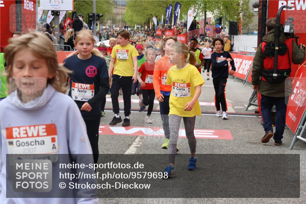 25.04.2026 - Das Zehntel Strokosch-Dieckow http://msf.ph/oto/9579698 25.04.2026 08:52:56 Ziel 1139, 1273, 1368, 1589, 1789, 1798, 1848, 1943, 1981, 2325, 2495, 2659, 2785, 2797, 2877, 2884, 3112, 3164, 3175, 3181, 3186, 3348, 3380, 3575, 3576, 3695, 3789, 3808, 4037, 4048, 1139, 1273, 1368, 1589, 1789, 1798, 1848, 1943, 1981, 2325, 2495, 2659, 2785, 2797, 2877, 2884, 3112, 3164, 3175, 3181, 3186, 3348, 3380, 3575, 3576, 3695, 3789, 3808, 4037, 4048 meine-sportfotos.de