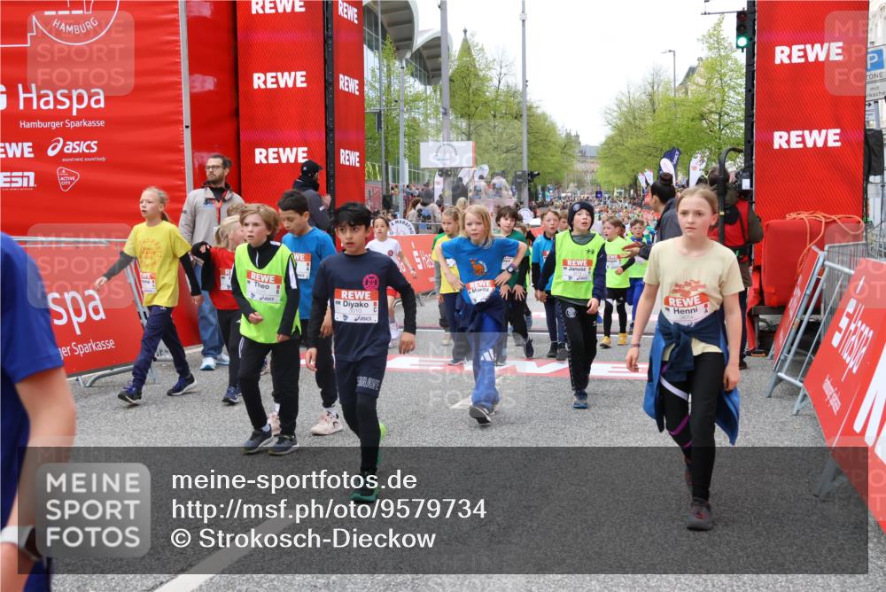 25.04.2026 - Das Zehntel Strokosch-Dieckow http://msf.ph/oto/9579734 25.04.2026 08:53:21 Ziel 1042, 1108, 1135, 1274, 1319, 1410, 1684, 1687, 1718, 1962, 2050, 2061, 2065, 2155, 2327, 2774, 2786, 2880, 3010, 3180, 3210, 3219, 3341, 3674, 3708, 3711, 1042, 1108, 1135, 1274, 1319, 1410, 1684, 1687, 1718, 1962, 2050, 2061, 2065, 2155, 2327, 2774, 2786, 2880, 3010, 3180, 3210, 3219, 3341, 3674, 3708, 3711 meine-sportfotos.de