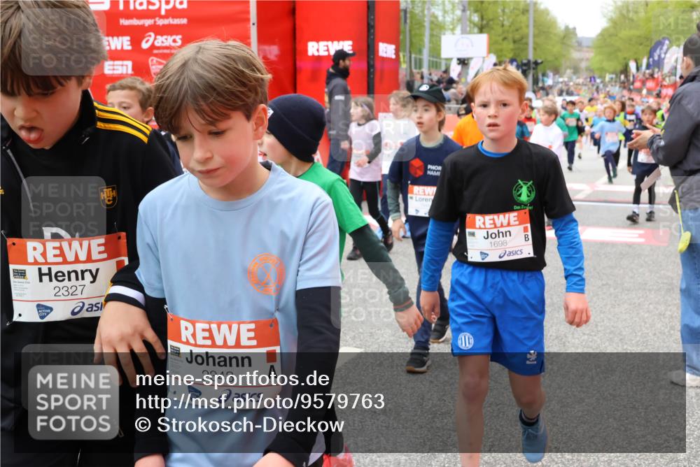 25.04.2026 - Das Zehntel Strokosch-Dieckow http://msf.ph/oto/9579763 25.04.2026 08:53:38 Ziel 1021, 1145, 2248, 2418, 2450, 2679, 3037, 3154, 3301, 3424, 3468, 3519, 3605, 3822, 4032, 4049, 1021, 1145, 2248, 2418, 2450, 2679, 3037, 3154, 3301, 3424, 3468, 3519, 3605, 3822, 4032, 4049 meine-sportfotos.de