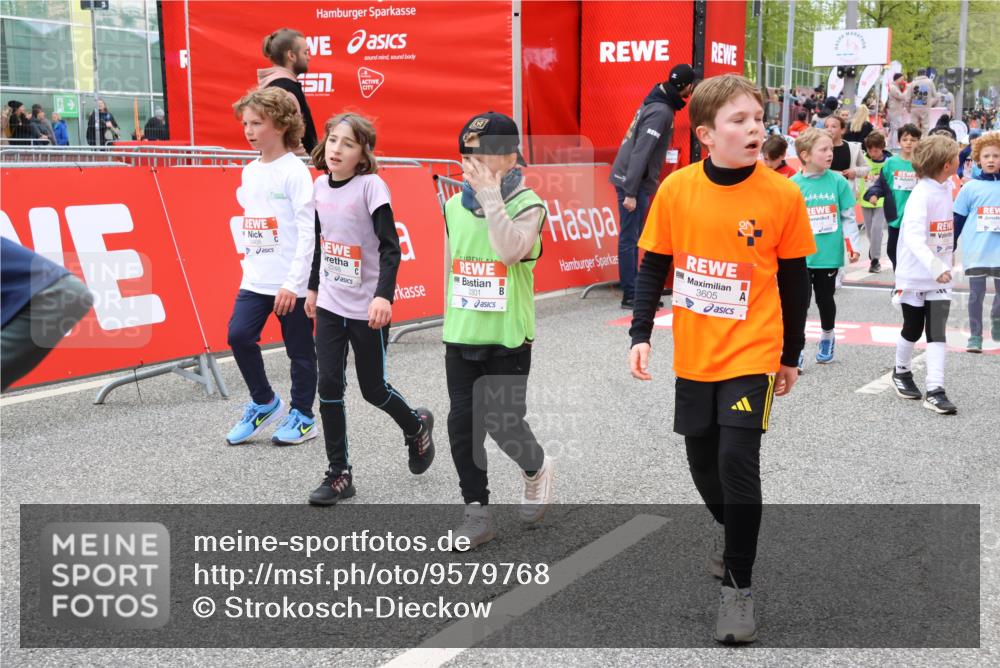 25.04.2026 - Das Zehntel Strokosch-Dieckow http://msf.ph/oto/9579768 25.04.2026 08:53:40 Ziel 1122, 1145, 1387, 2242, 2248, 2418, 2450, 2679, 3037, 3154, 3159, 3301, 3424, 3468, 3519, 3605, 3624, 3625, 3762, 3822, 4032, 1122, 1145, 1387, 2242, 2248, 2418, 2450, 2679, 3037, 3154, 3159, 3301, 3424, 3468, 3519, 3605, 3624, 3625, 3762, 3822, 4032 meine-sportfotos.de