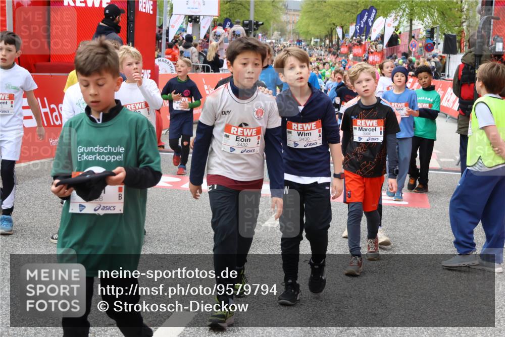 25.04.2026 - Das Zehntel Strokosch-Dieckow http://msf.ph/oto/9579794 25.04.2026 08:53:59 Ziel 1041, 1117, 1133, 1195, 1240, 1265, 1695, 1771, 1859, 2046, 2057, 2166, 2452, 2787, 3042, 3168, 3373, 3395, 3583, 3996, 1041, 1117, 1133, 1195, 1240, 1265, 1695, 1771, 1859, 2046, 2057, 2166, 2452, 2787, 3042, 3168, 3373, 3395, 3583, 3996 meine-sportfotos.de