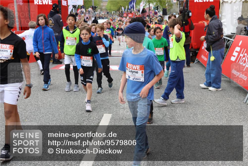 25.04.2026 - Das Zehntel Strokosch-Dieckow http://msf.ph/oto/9579806 25.04.2026 08:54:04 Ziel 1041, 1187, 1195, 1202, 1247, 1265, 1315, 1356, 1420, 1429, 1695, 1708, 1711, 1817, 1859, 2120, 2303, 2452, 2466, 3042, 3168, 3395, 3618, 1041, 1187, 1195, 1202, 1247, 1265, 1315, 1356, 1420, 1429, 1695, 1708, 1711, 1817, 1859, 2120, 2303, 2452, 2466, 3042, 3168, 3395, 3618 meine-sportfotos.de